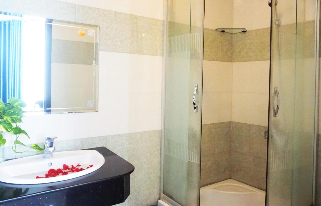 Chula Hotel Дананг Екстериор снимка