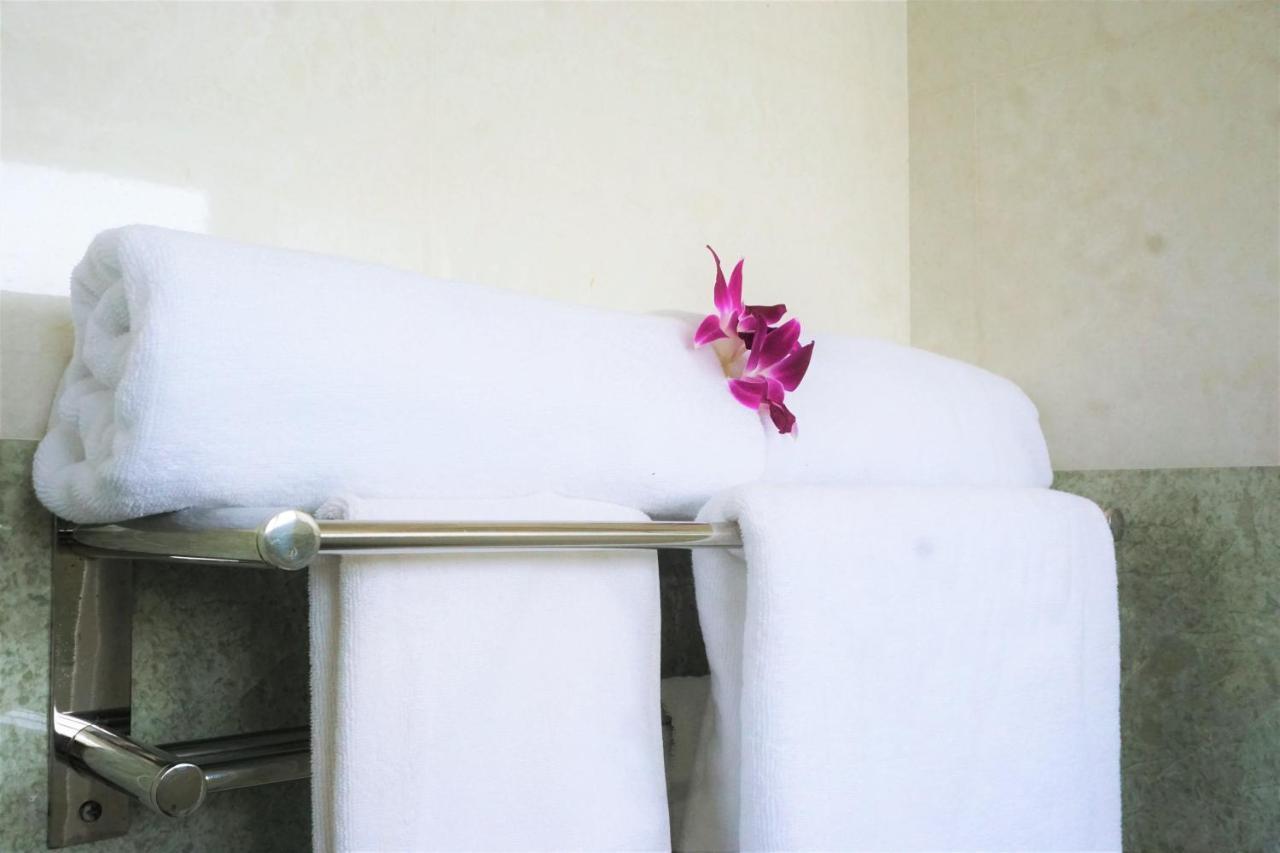 Chula Hotel Дананг Екстериор снимка